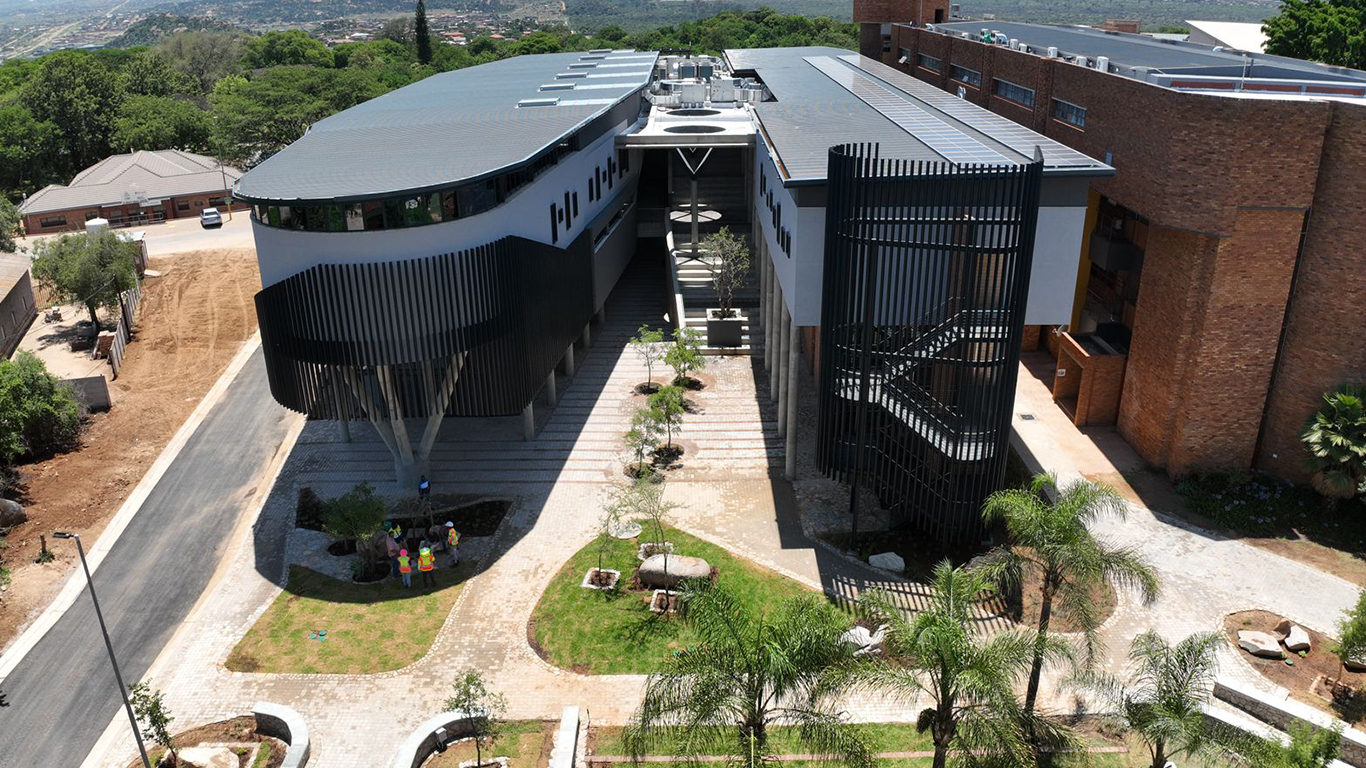 New Earth Sciences Building